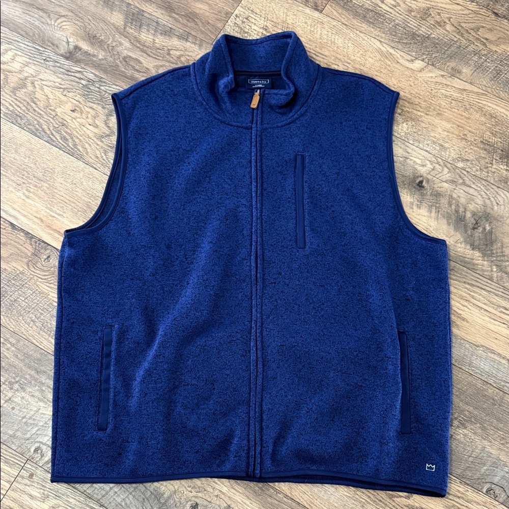 Crown & Ivy Navy Blue Men's Vest